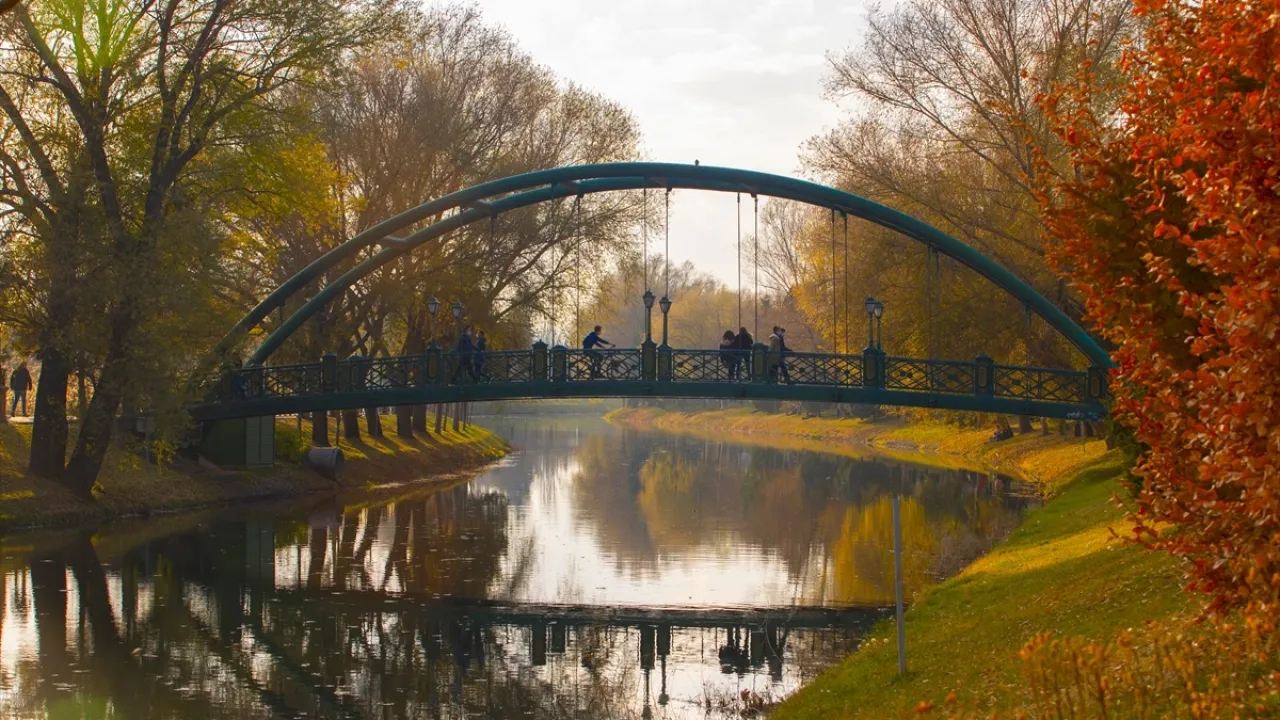 Eskişehir'de Nerede Ne Yenir? Tatilinizi Lezzet Durağına &Ccedil;evirin!