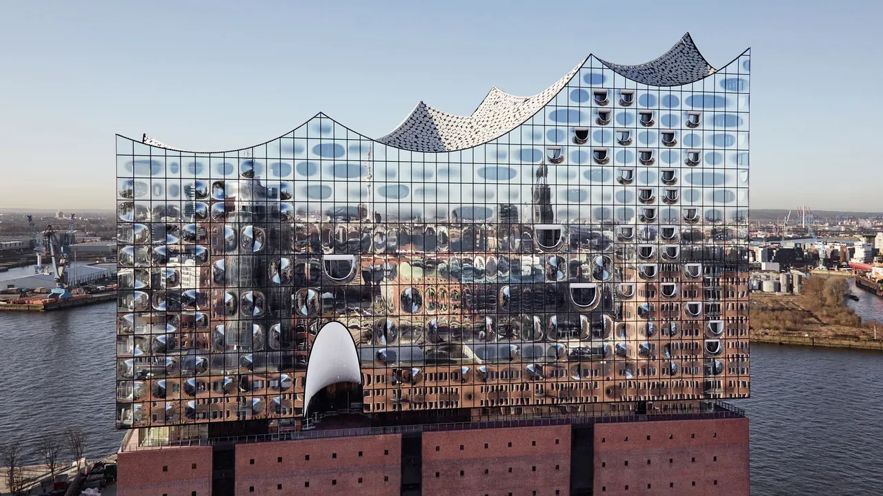 Hamburg Gezilecek Yerler