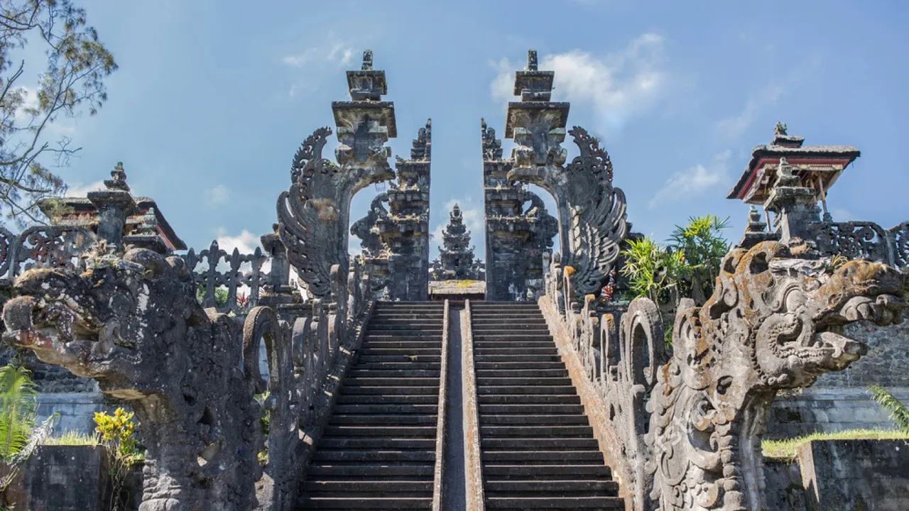 Besakih Tapınağı