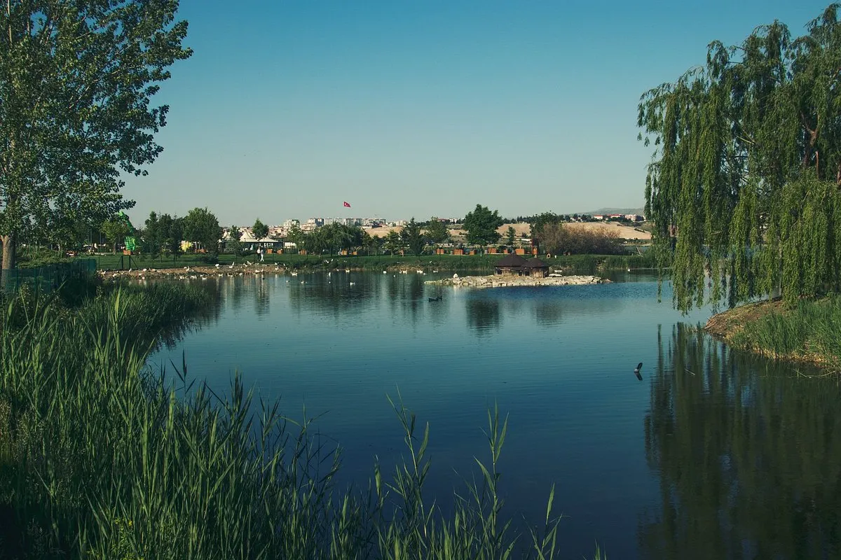  Mogan G&ouml;l&uuml; Milli Parkı