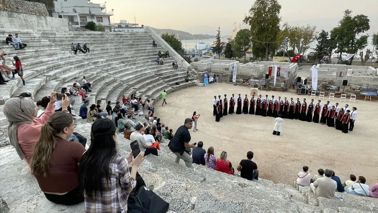 Telmessos Antik Tiyatrosu