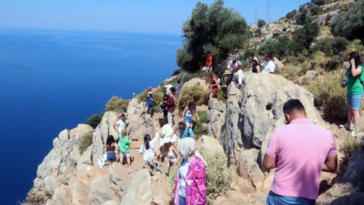 Kelebekler Vadisi Gezilecek Yerler