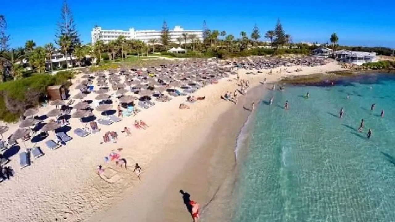 Kıbrıs'ta Gezilecek Yerler