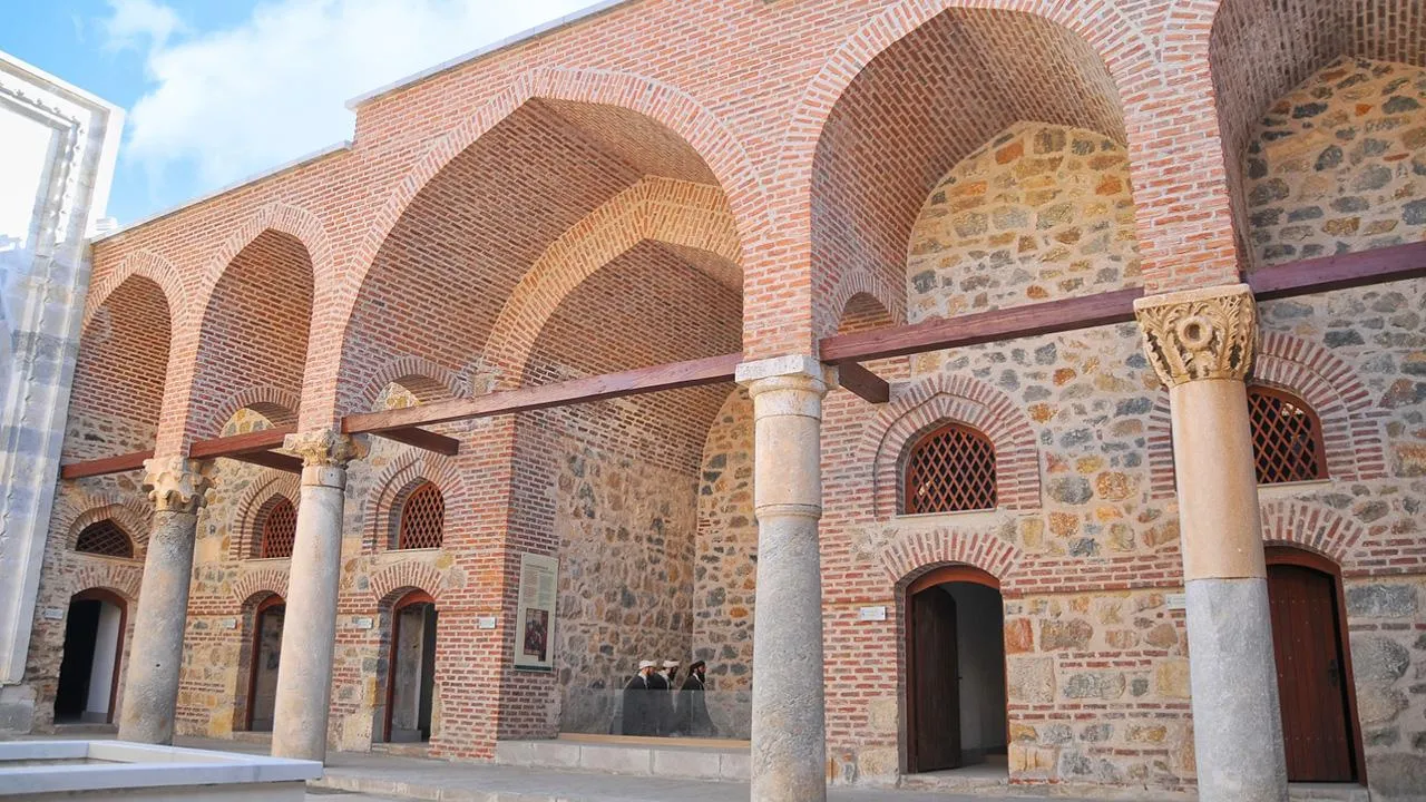 Taş Medrese