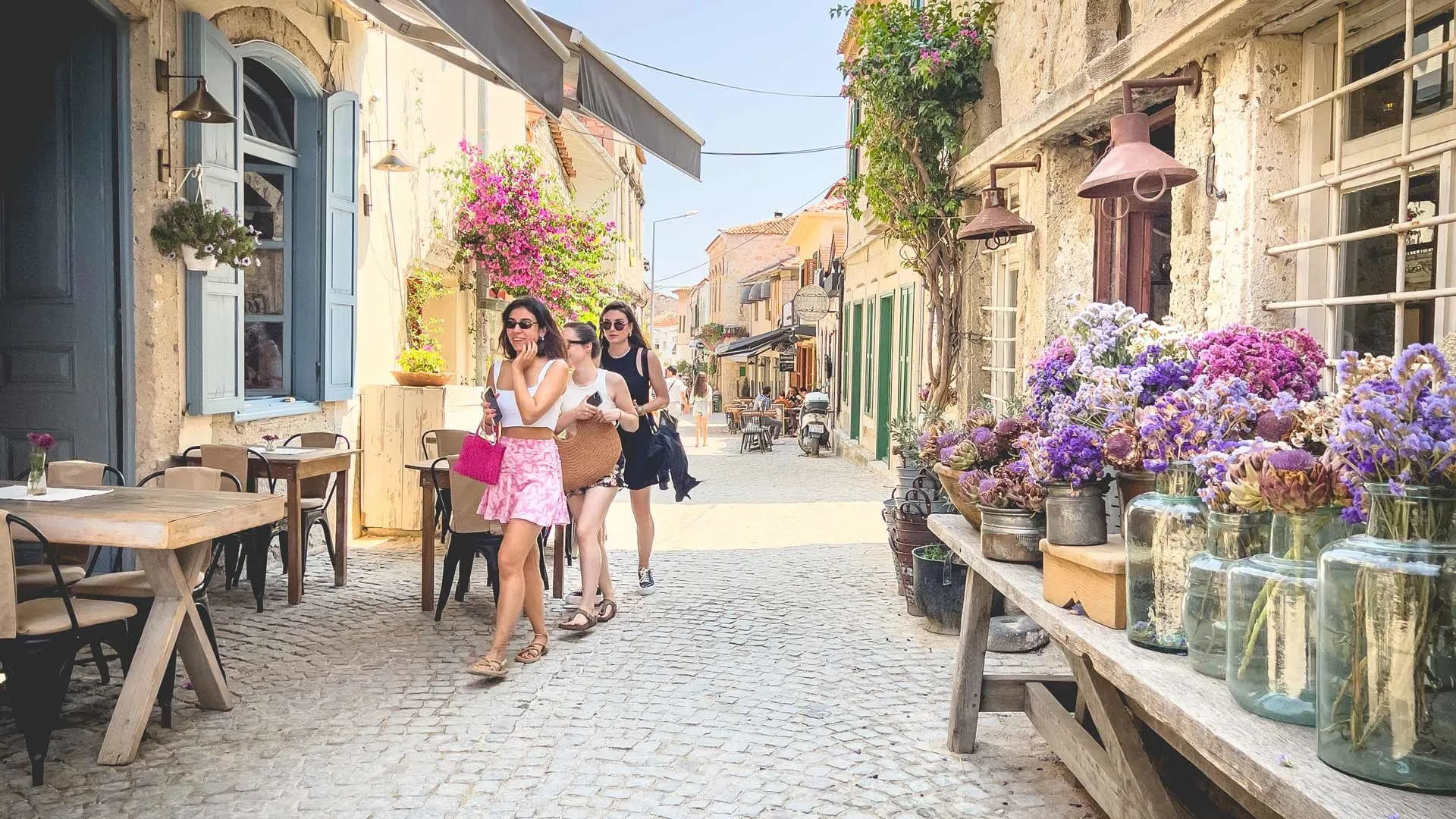 Alaçatı Çarşısı