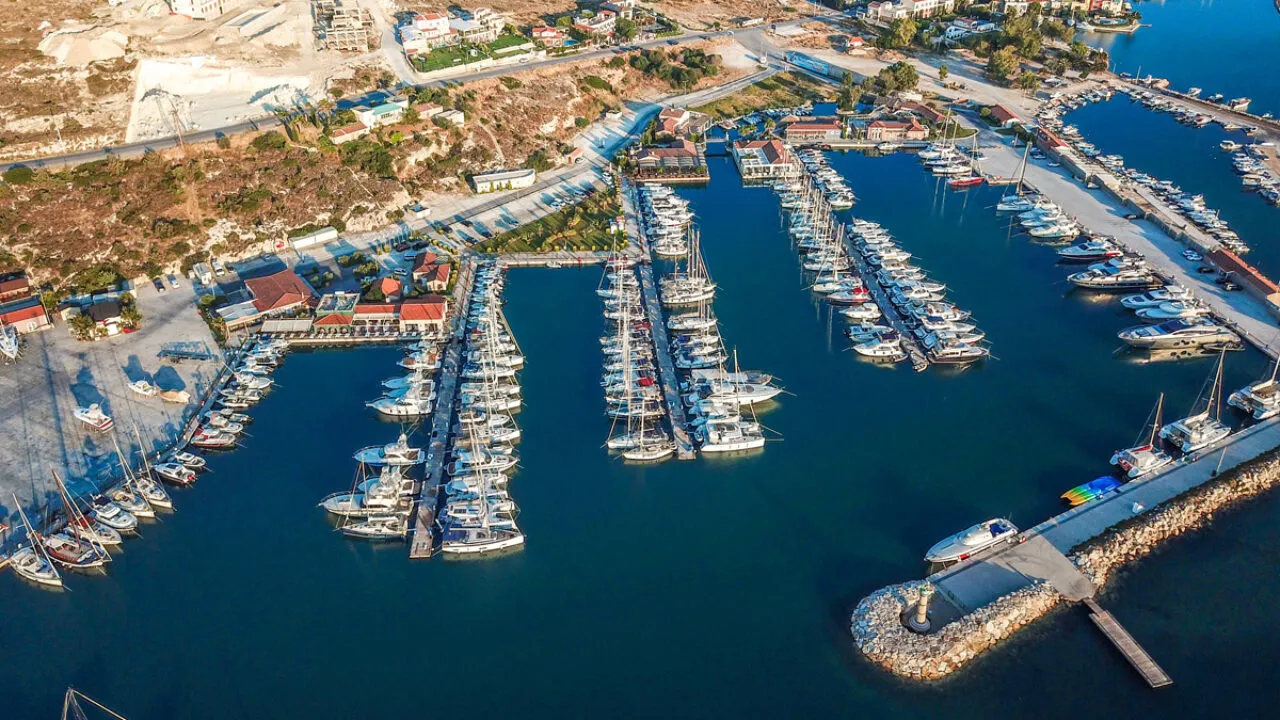 Alaçatı Marina