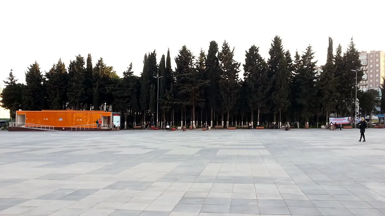 Barış ve Demokrasi Meydanı