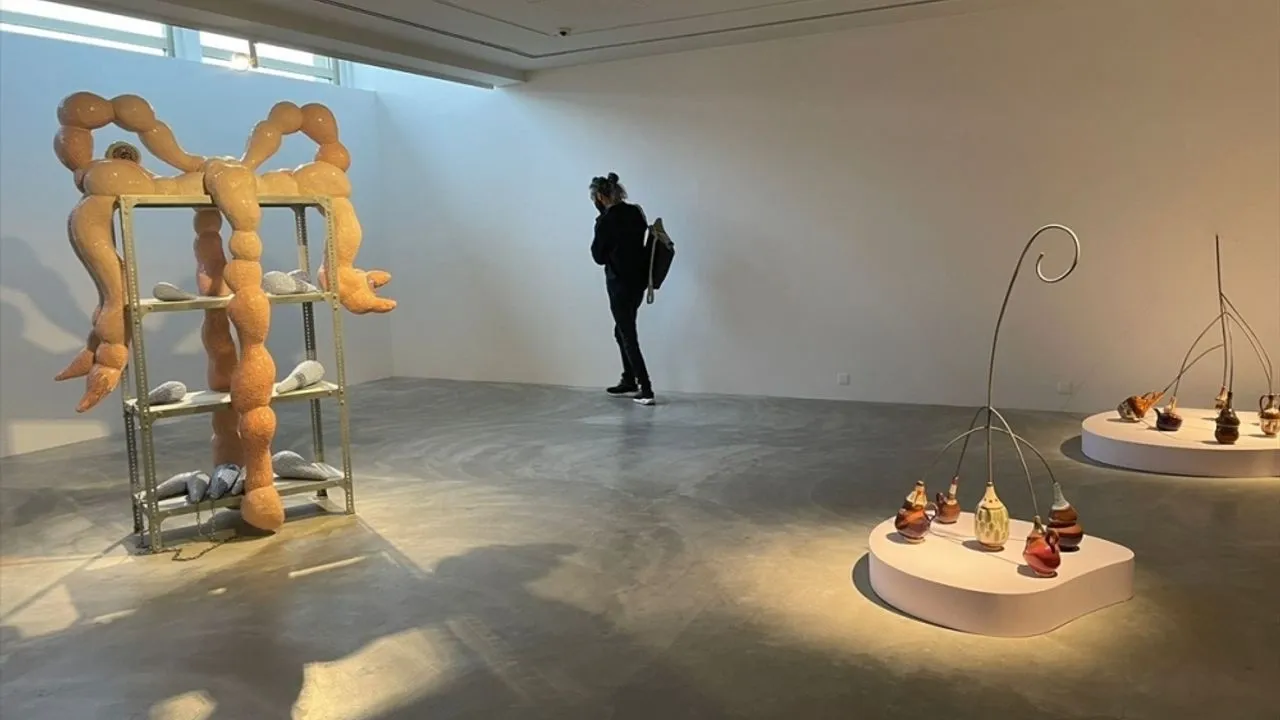 Pera Müzesi: Sanatın Sınırlarını Zorlayan Bir Evren