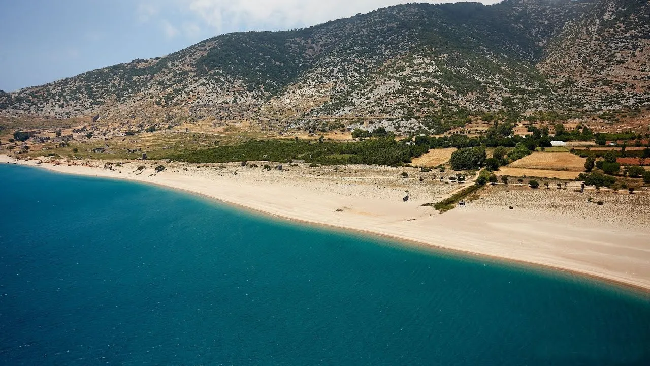 &Ccedil;ıtak Plajı