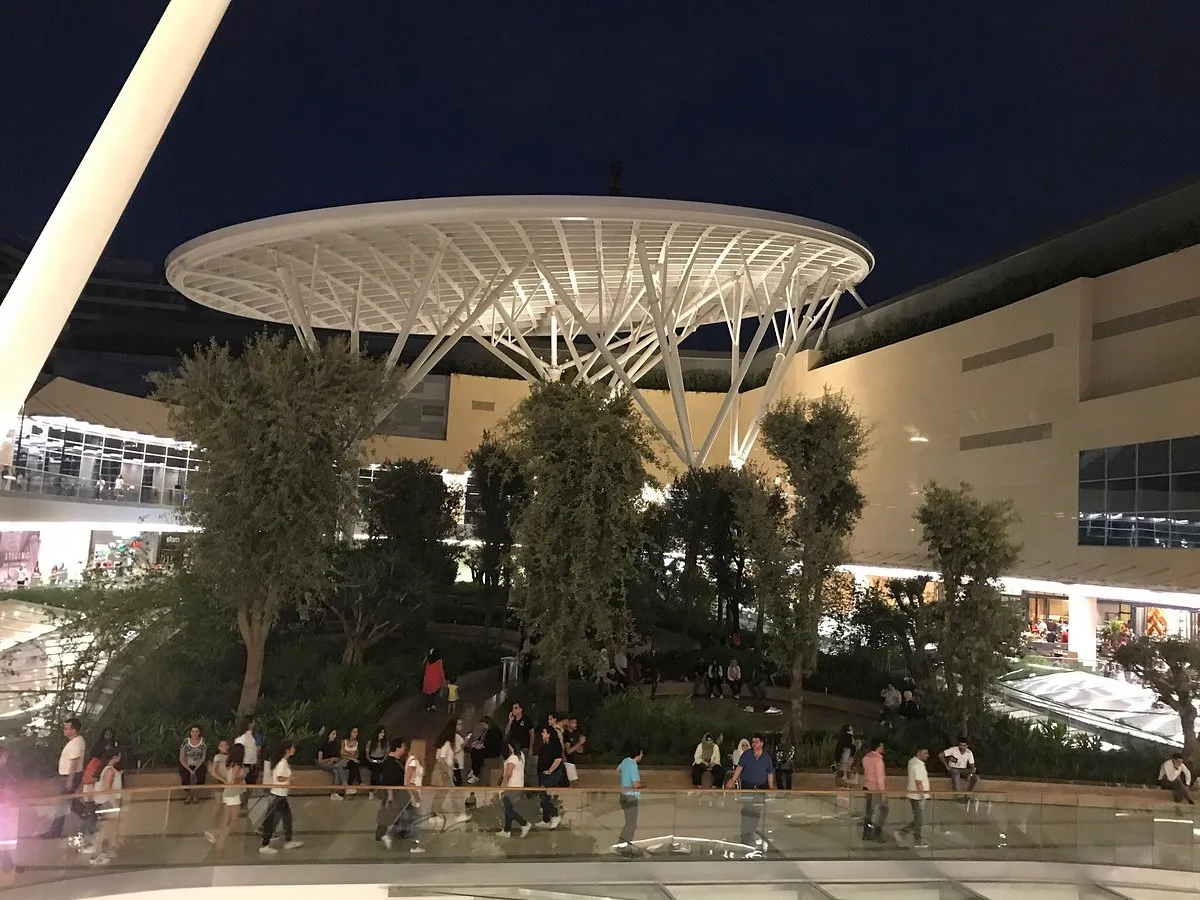 10. ABC Alışveriş Merkezi