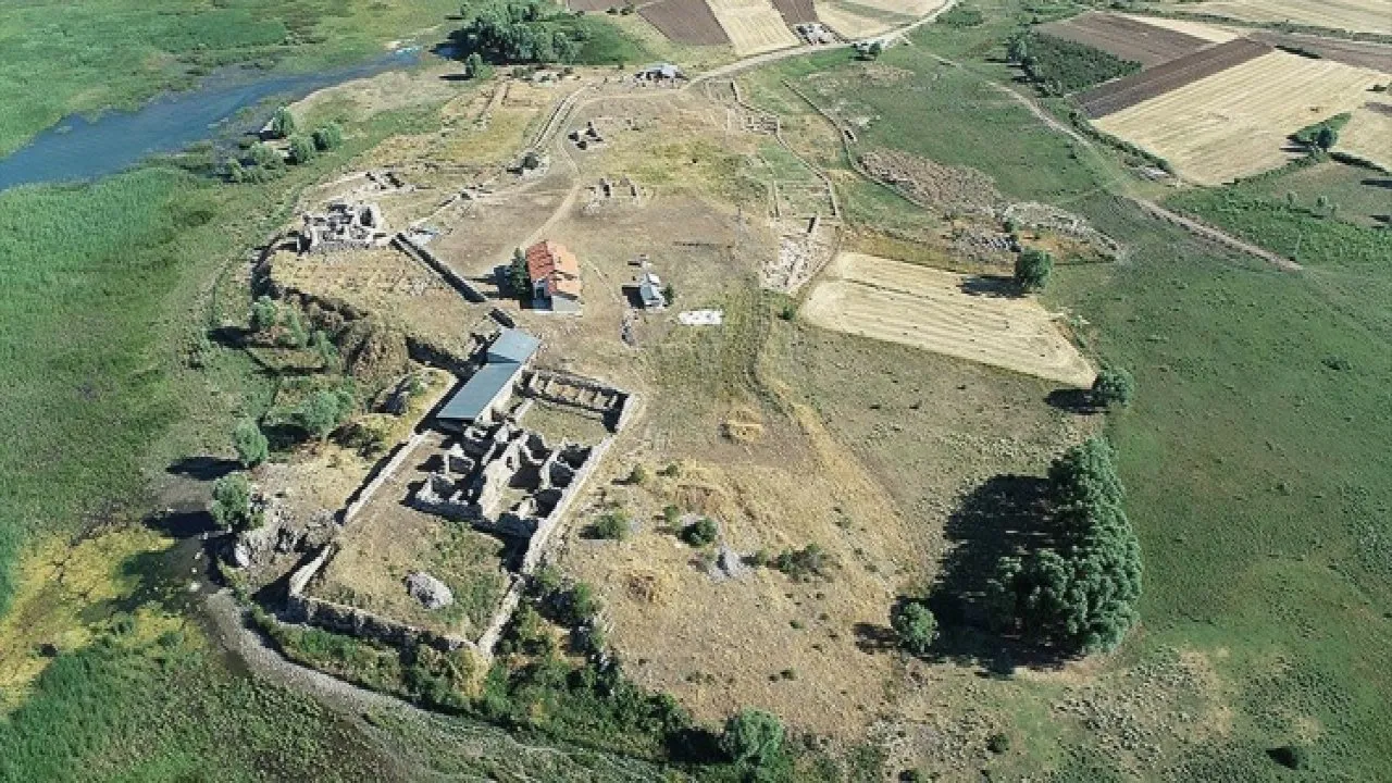 3. Kubadabad Sarayı