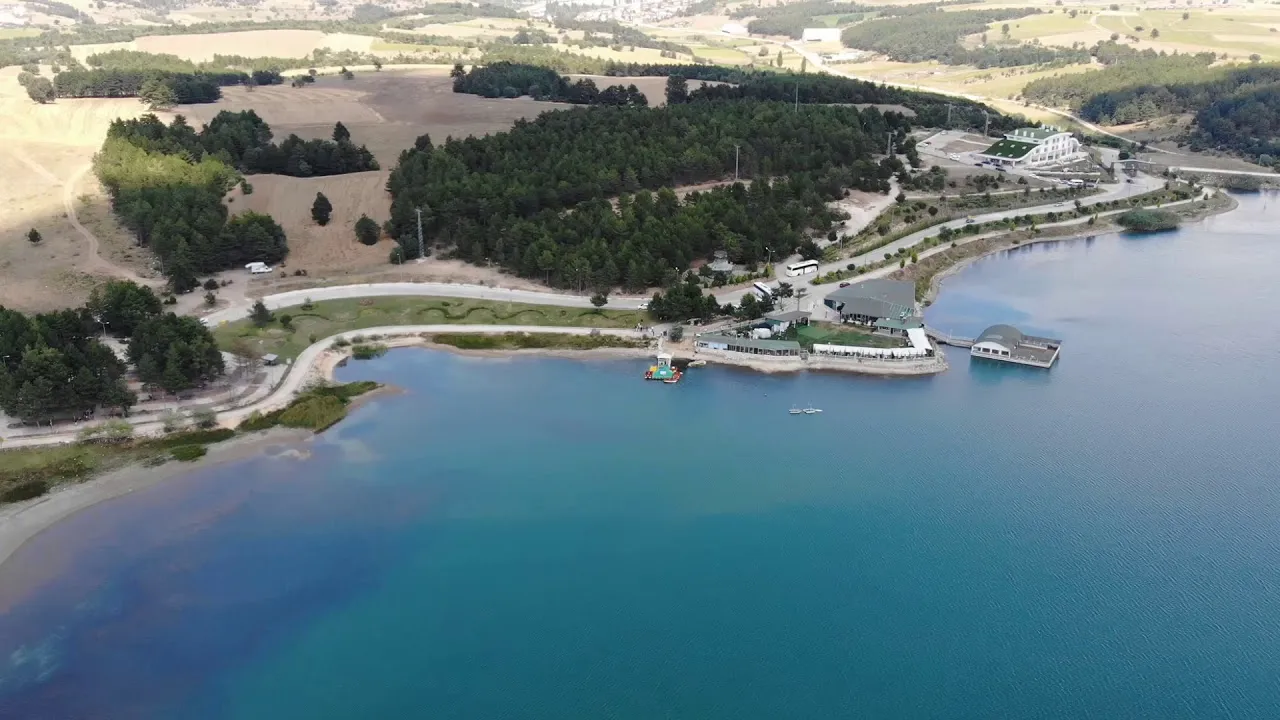 6. Pelitözü Göleti: Doğanın Büyüsüne Kapılın