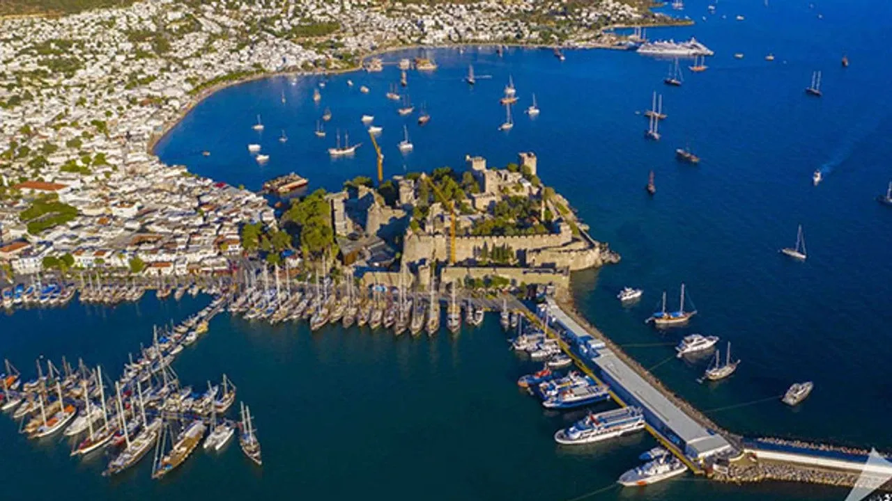 Bodrum Kalesi ve Sualtı Arkeoloji Müzesi