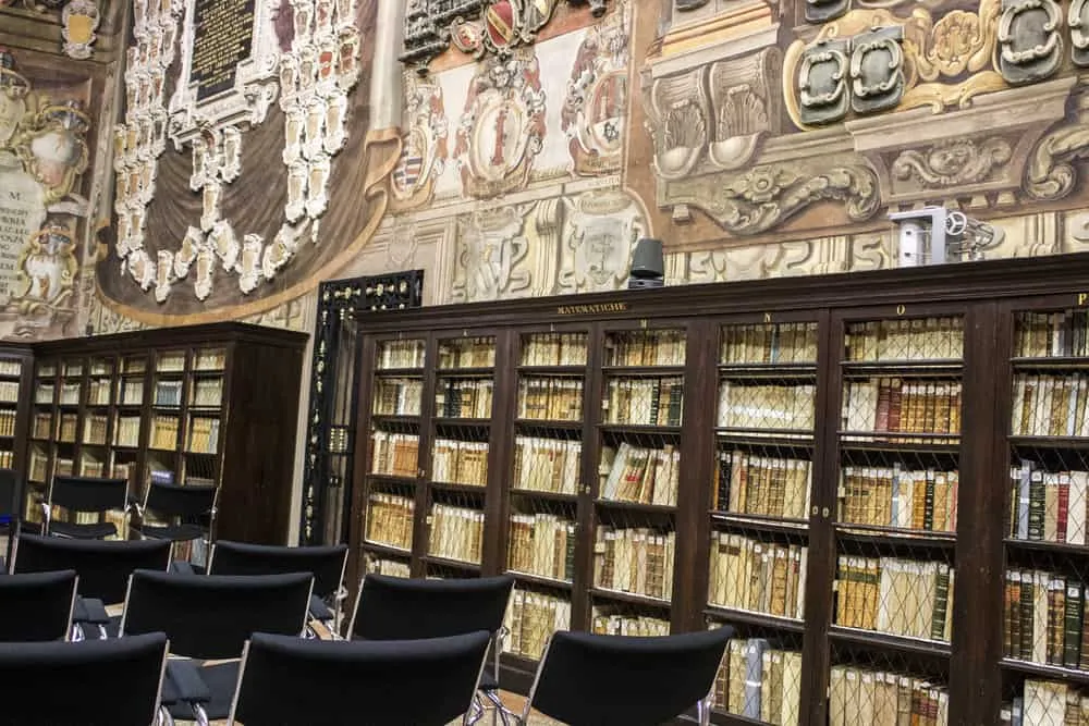 Archiginnasio Kütüphanesi