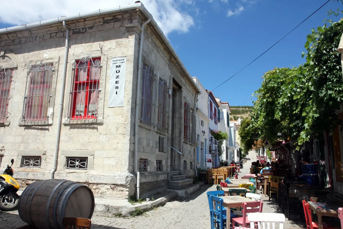 2. Bozcaada M&uuml;zesi