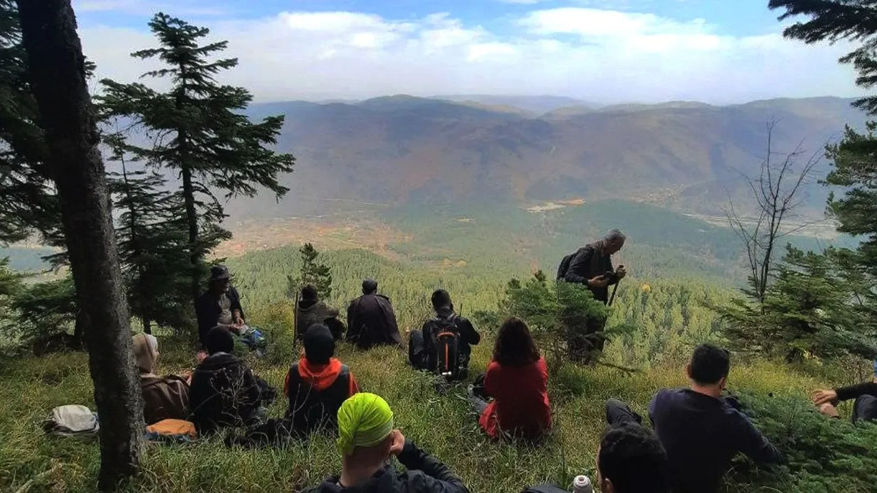 4. Bozüyük Kent Ormanı – Şehirden Kaçış, Doğayla Buluşma