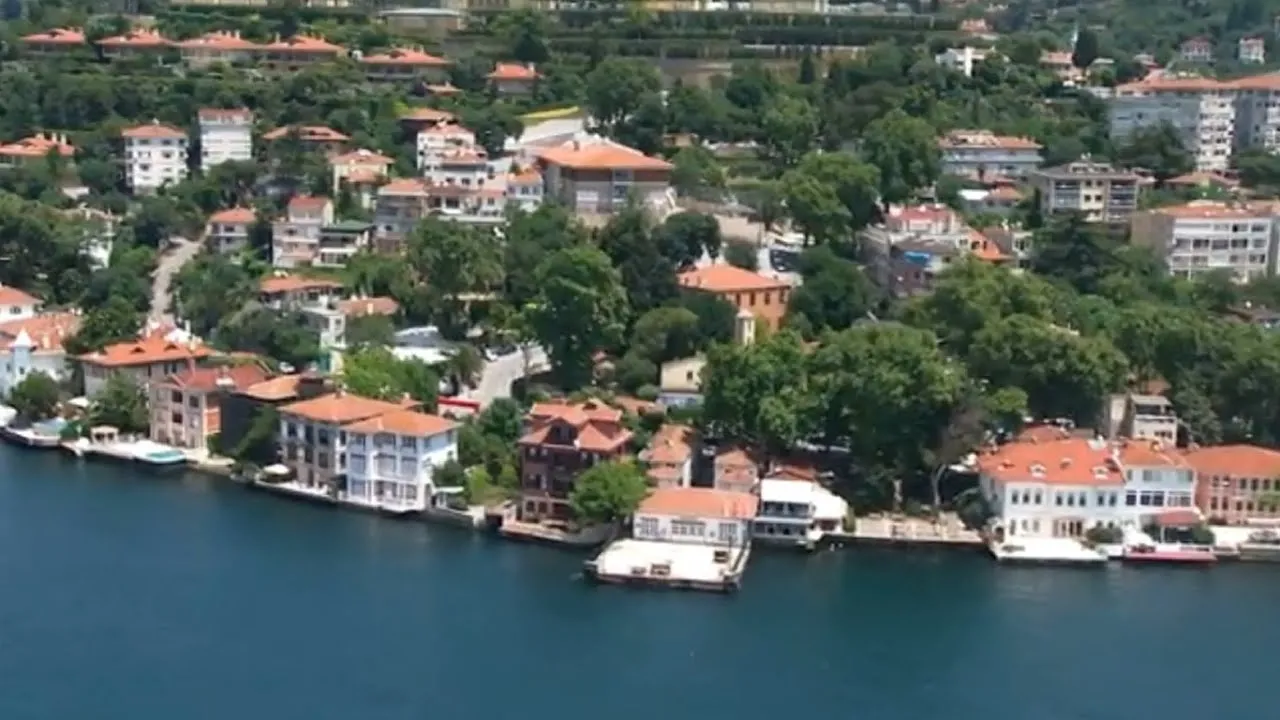 2. Çengelköy Sahili