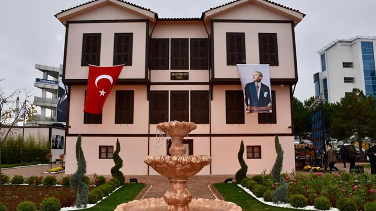 1. Atatürk Evi