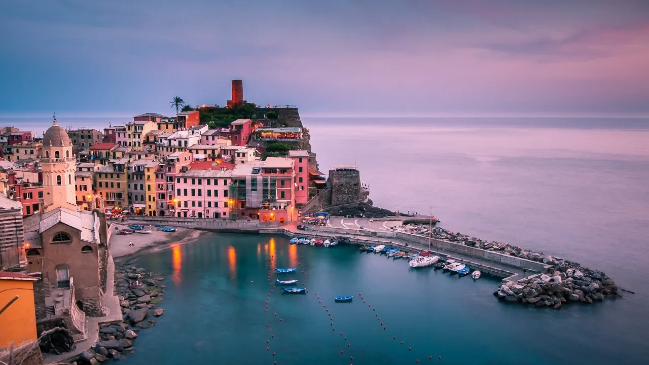 4. Vernazza: Tarih ve Doğanın Buluşması