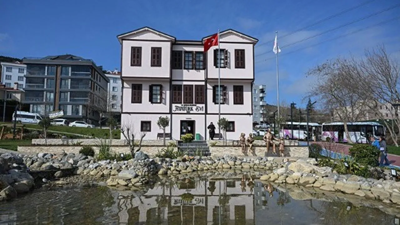 4. Çorlu Atatürk Evi ve Müzesi