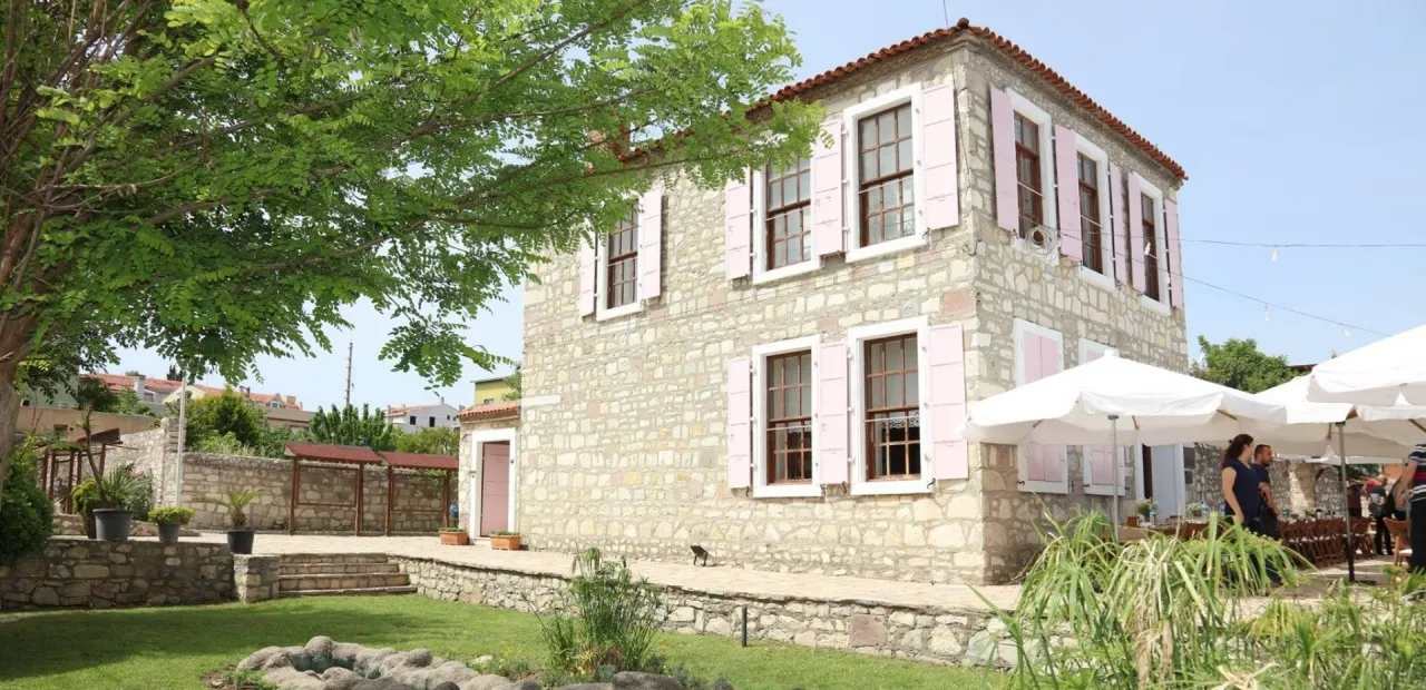 Necati Cumalı Anı ve Kültür Evi