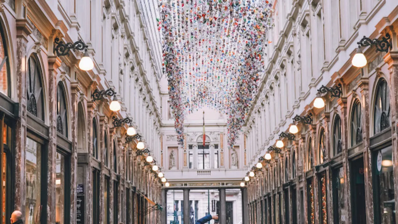 9. Galeries Royales Saint-Hubert