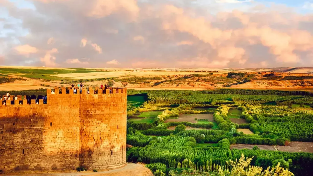 2. Hevsel Bahçeleri