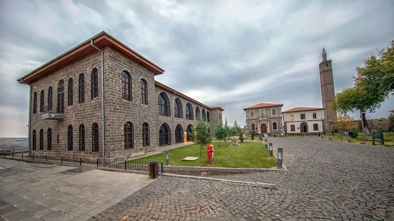 5.Diyarbakır Arkeoloji Müzesi