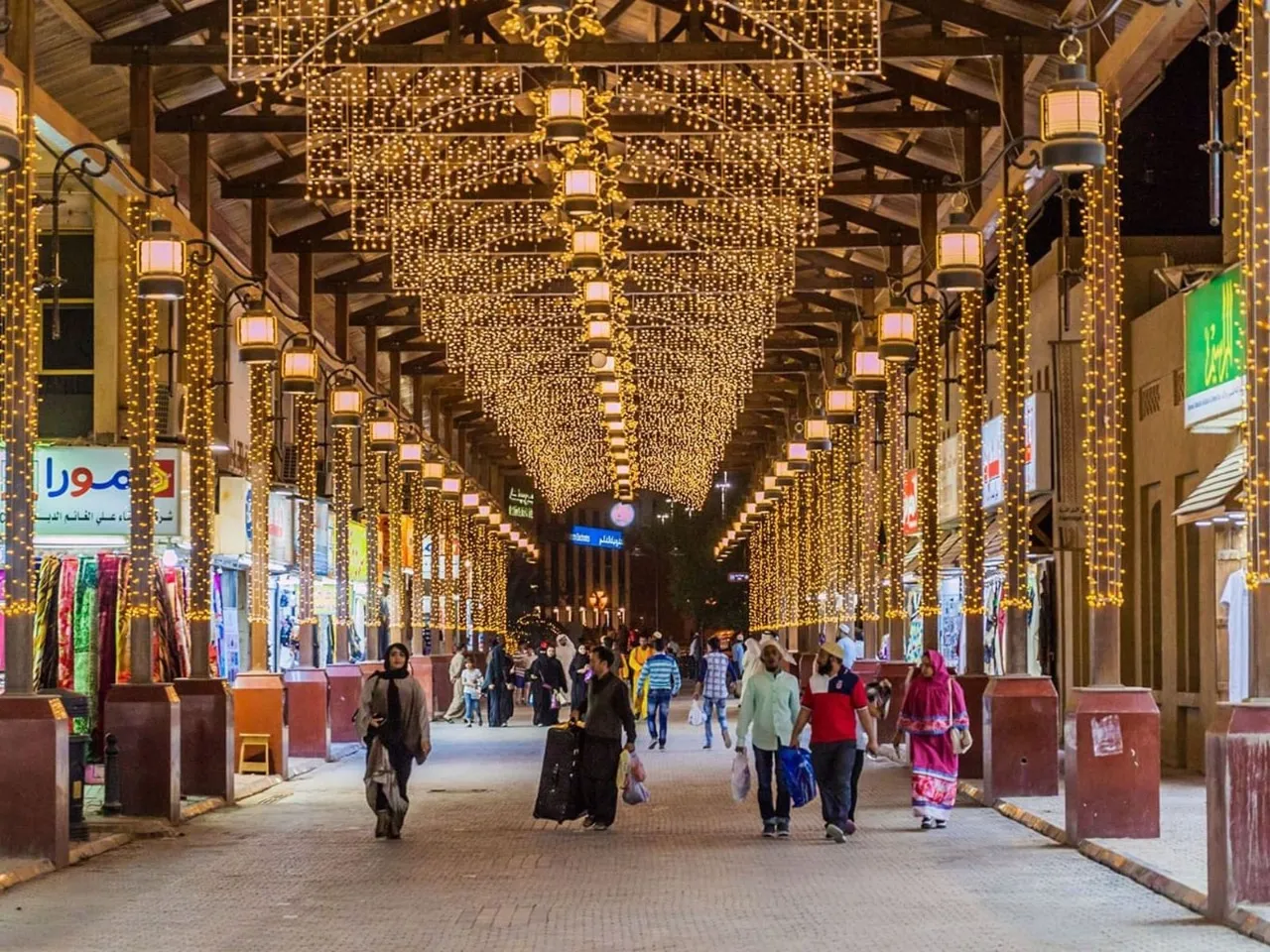 3. Souq Al-Mubarakiya
