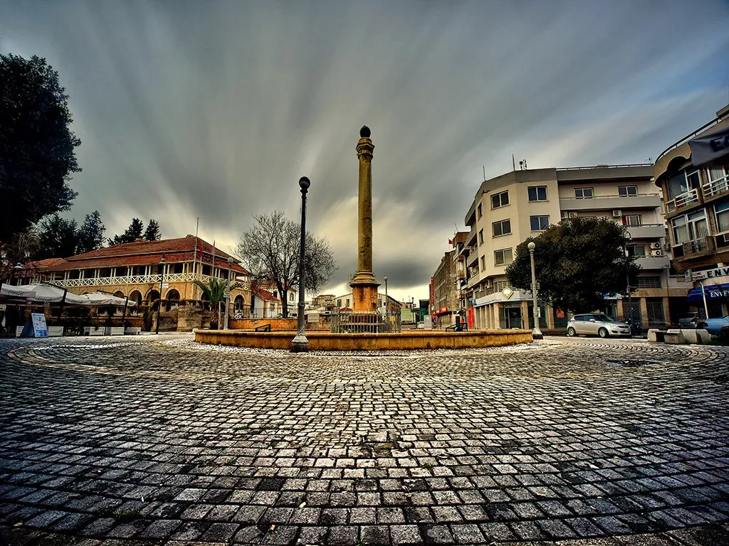 6. Atatürk Meydanı