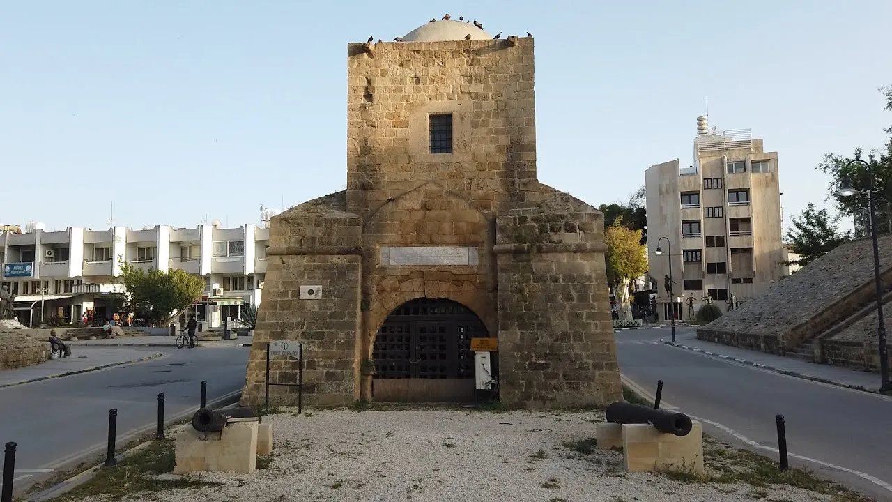 7. Girne Kapısı