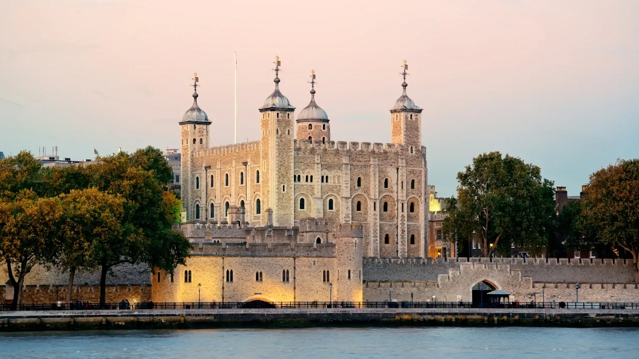 3. Londra Kulesi (Tower of London)