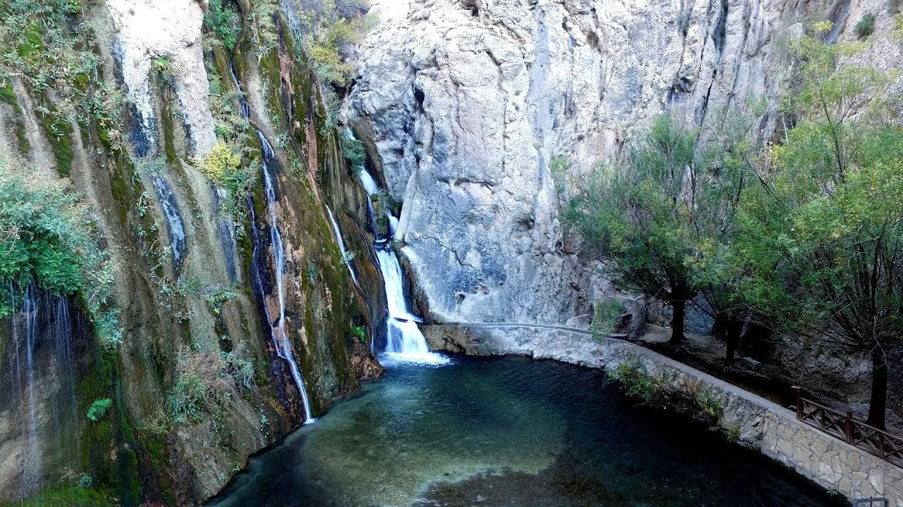 7. Gürpınar Şelalesi