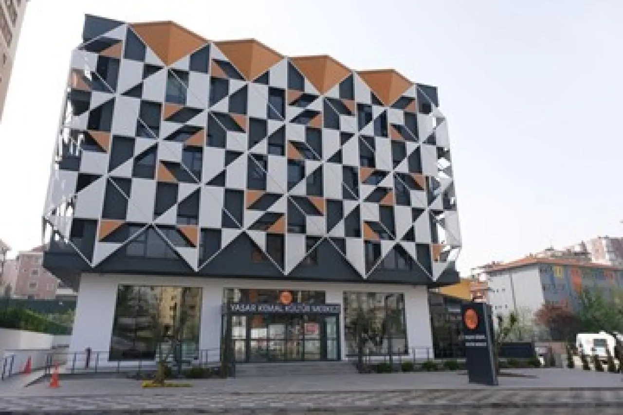 10. Maltepe Kültür Merkezi