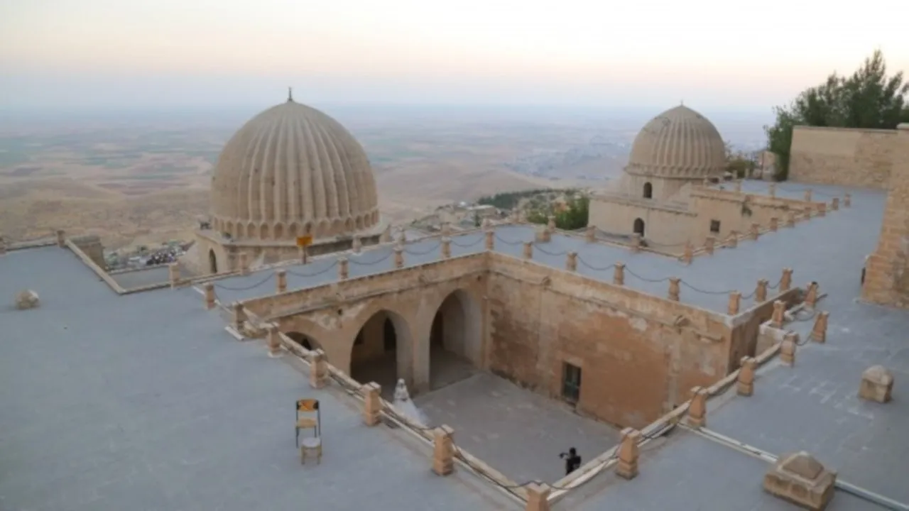 2. Zinciriye Medresesi