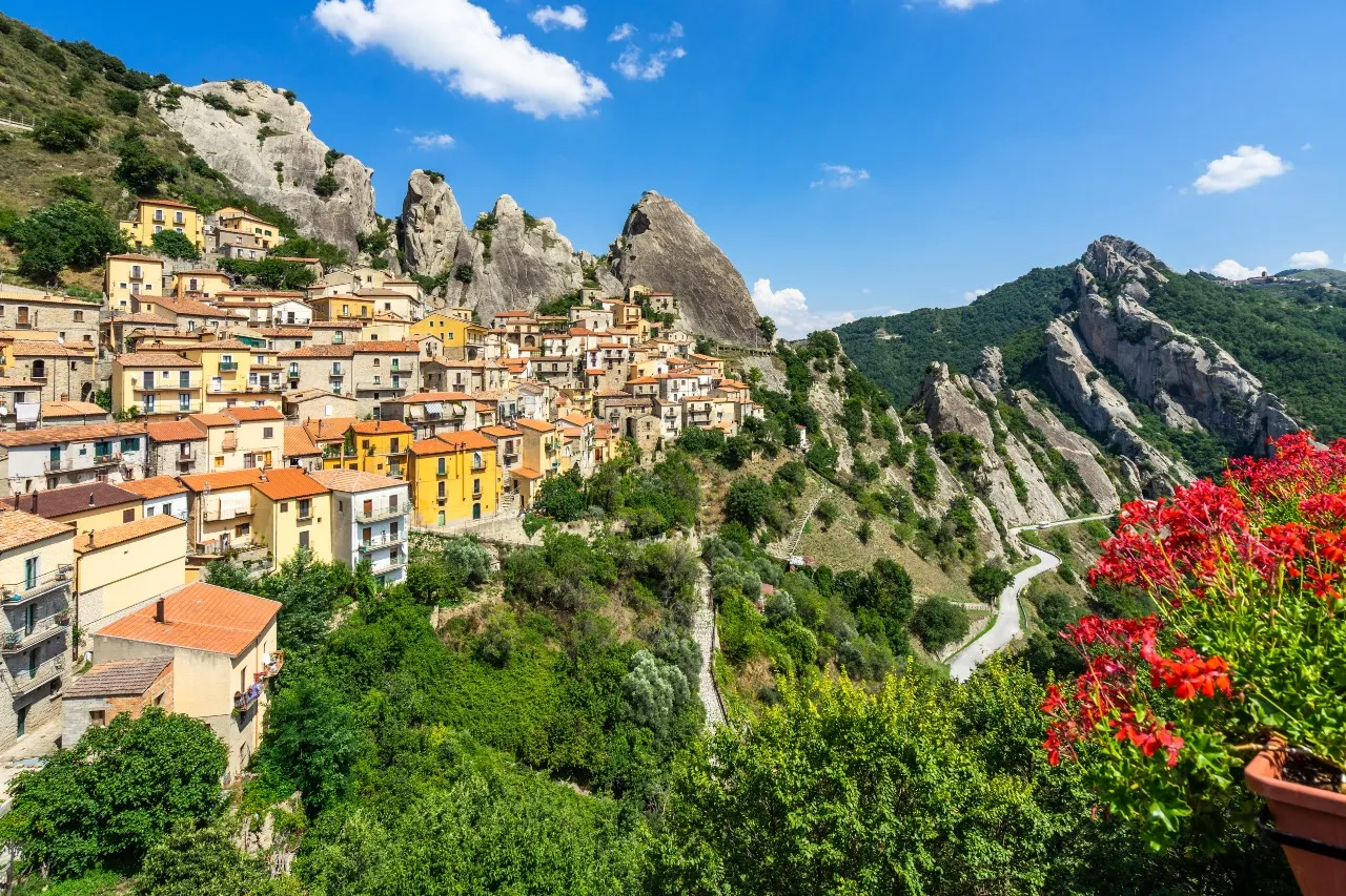 7. Castelmezzano (Basilicata)