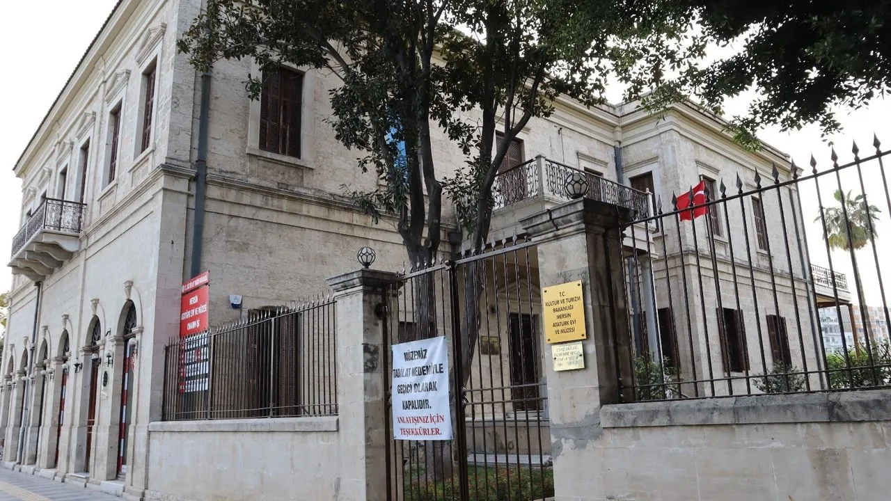 4. Atatürk Evi ve Müzesi