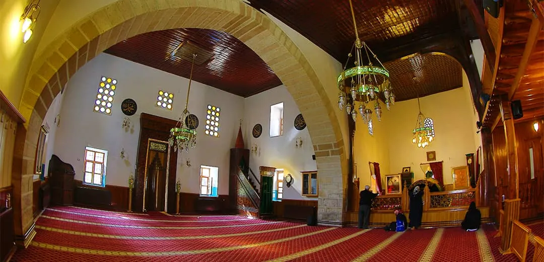 Şems-i Tebrizi Türbesi