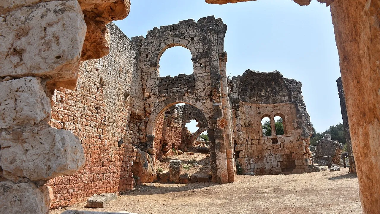 6. Kanlıdivane Antik Kenti