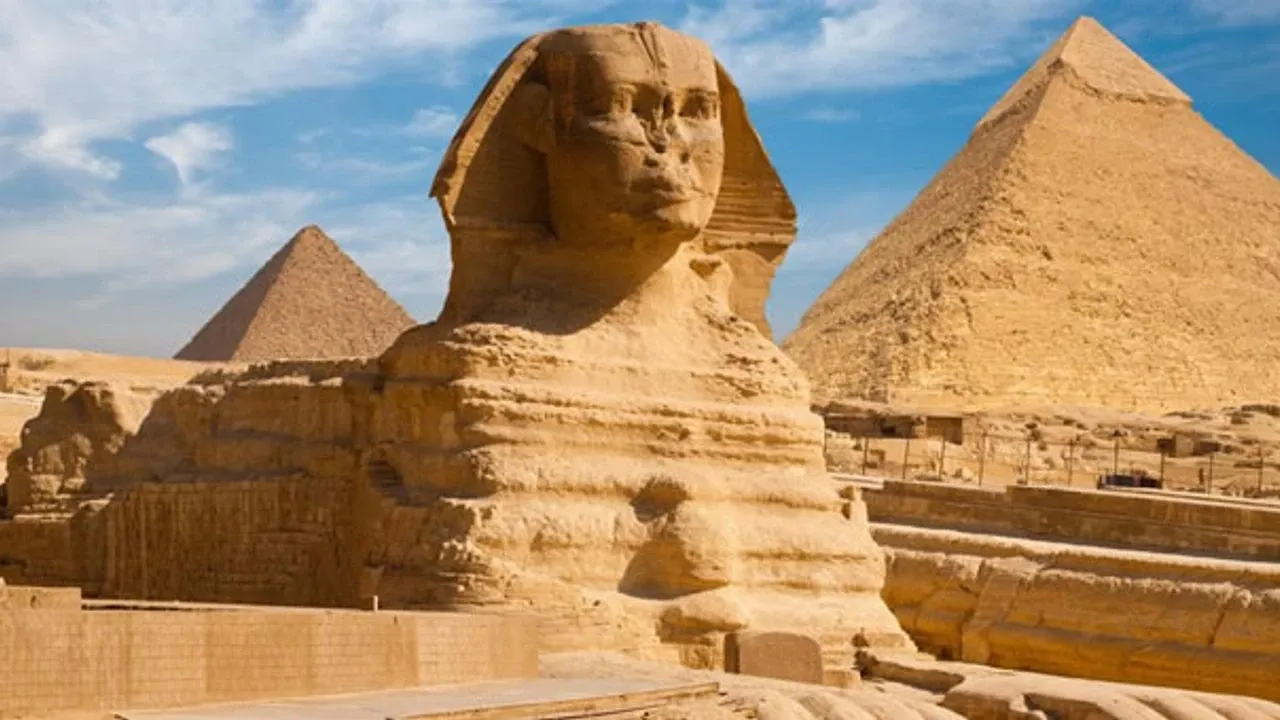 1. Mısır'ın Taşlarla Yazılmış Tarihi