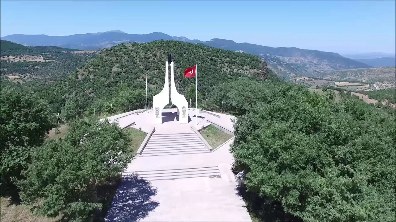 Cevizdere Şehitliği ve Anıtı