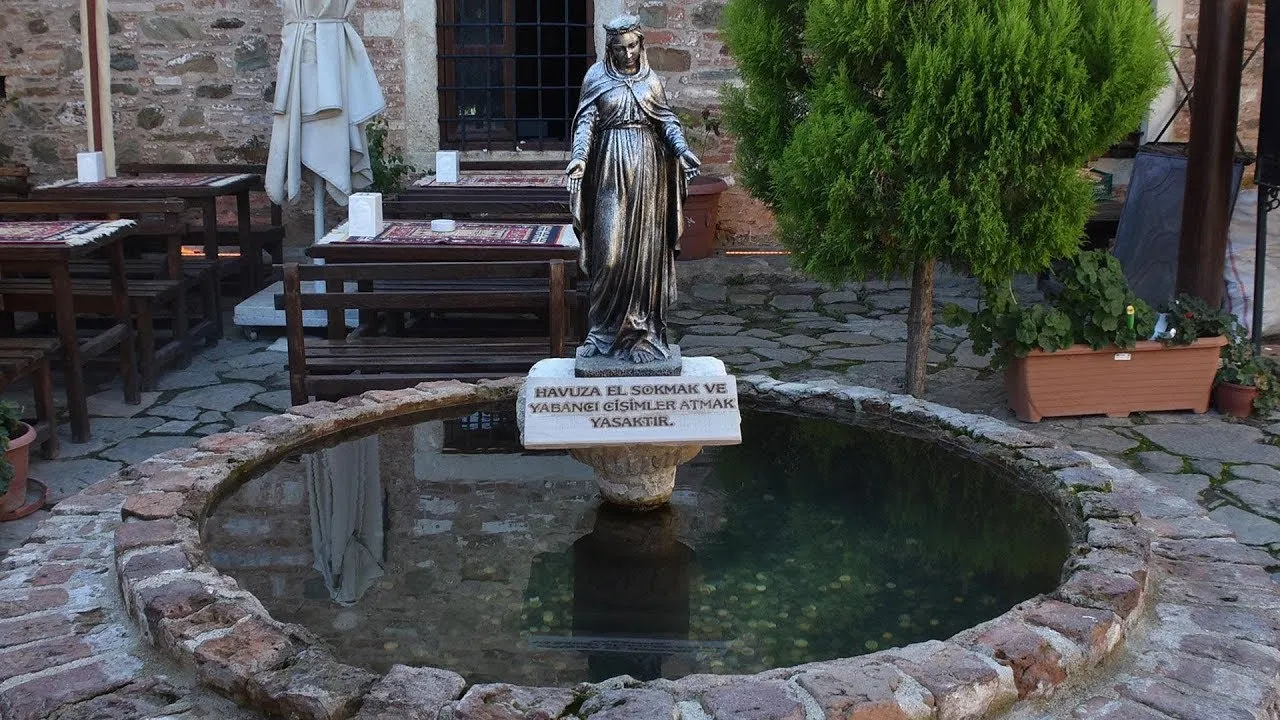 Aziz John Baptist Kilisesi