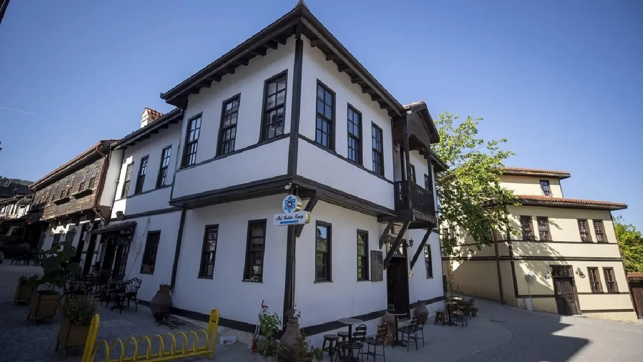 Taraklı Kültür ve Sanat Evi