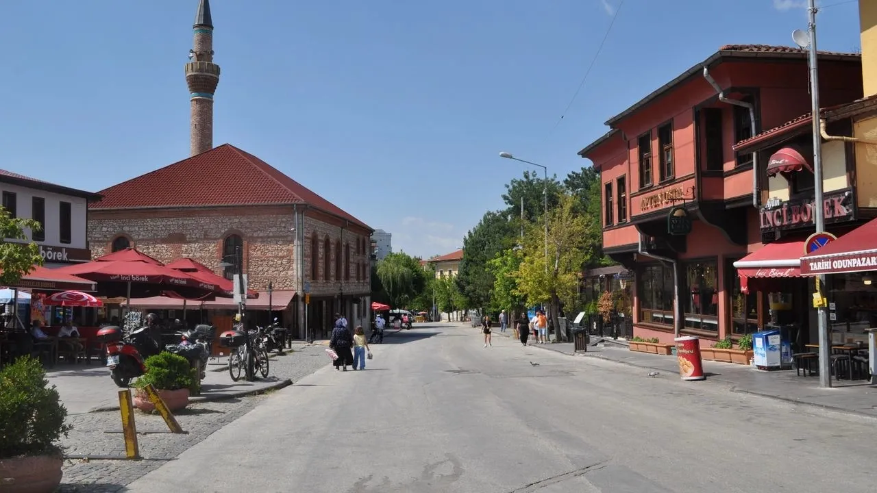 Odunpazarı Meydanı