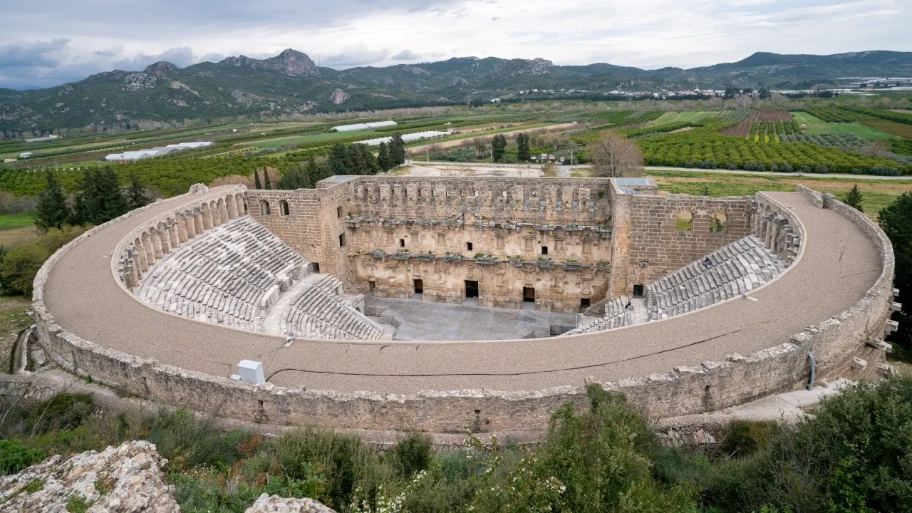 Aspendos Tiyatrosu
