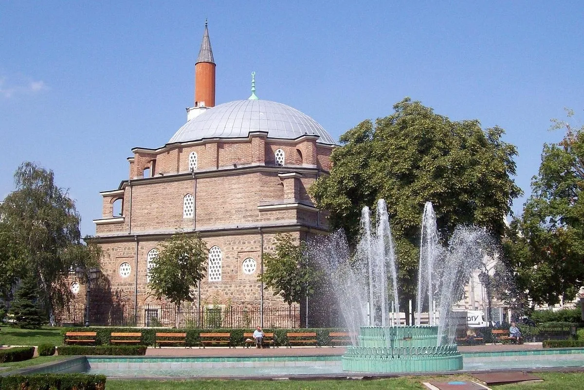 Banya Bashi Camii