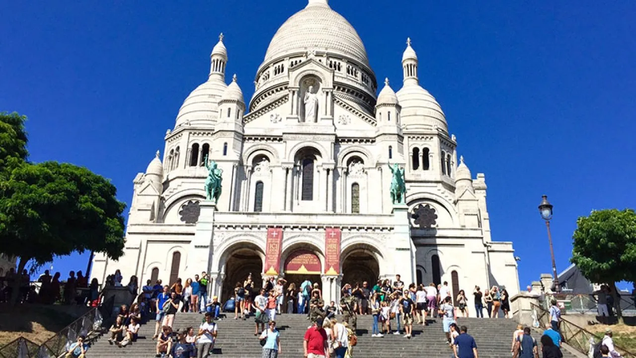 Sacré-Cœur Bazilikası