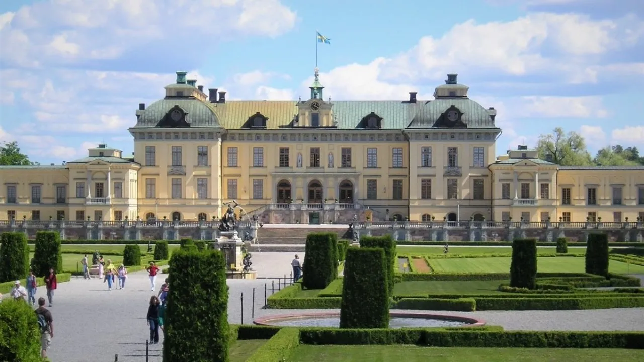 Drottningholm Sarayı