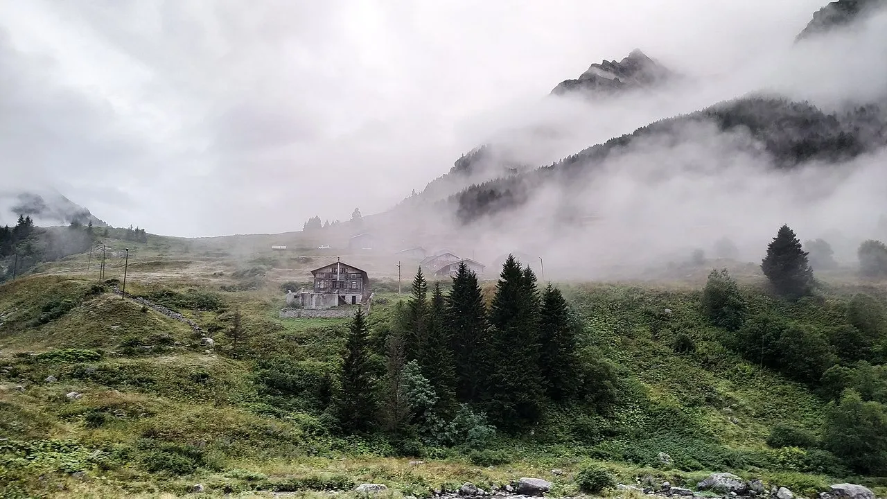 Elevit Yaylası'na Ulaşım