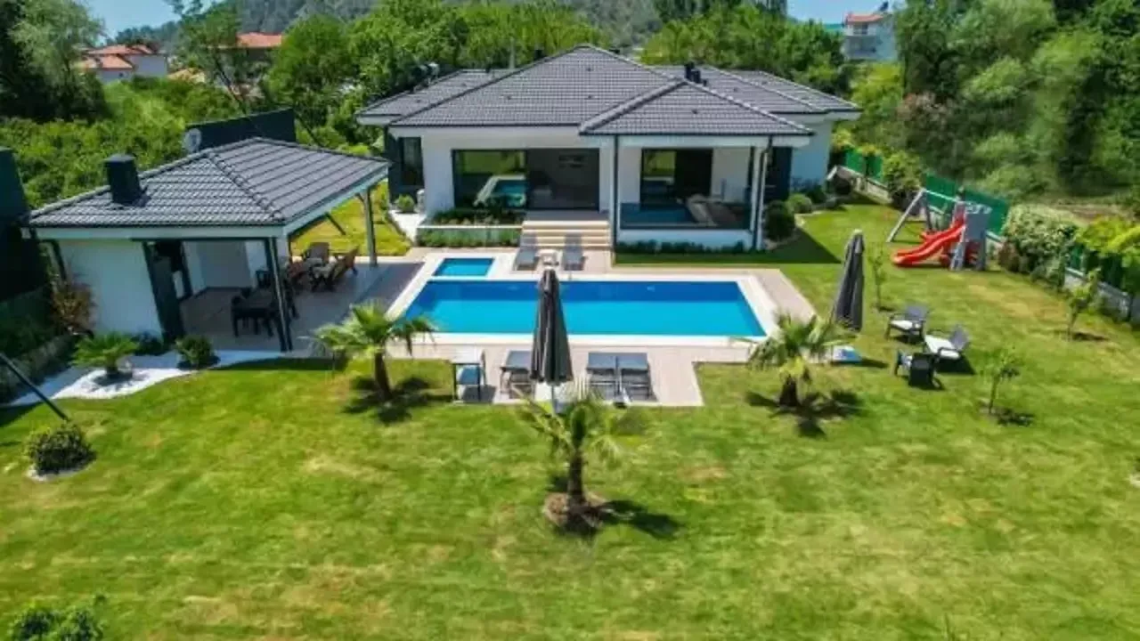 özel havuzlu villa